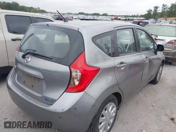 2014 Nissan Note SV with VIN 3N1CE2CP6EL397133, listed as a IAAI auction lot 43392801 with 144,656 mi miles and . Bid and sale history available at DreamBid. Image 4.