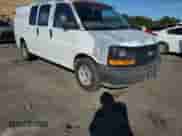 2004 Chevrolet Express Cargo z VIN 1GCFG15X241109660, wystawiony jako Copart lot #89298195 z przebiegiem 100 206 mil mil oraz Czysty tytuł • Clean title. Historia ofert i sprzedaży dostępna na DreamBid. Obrazek 4.