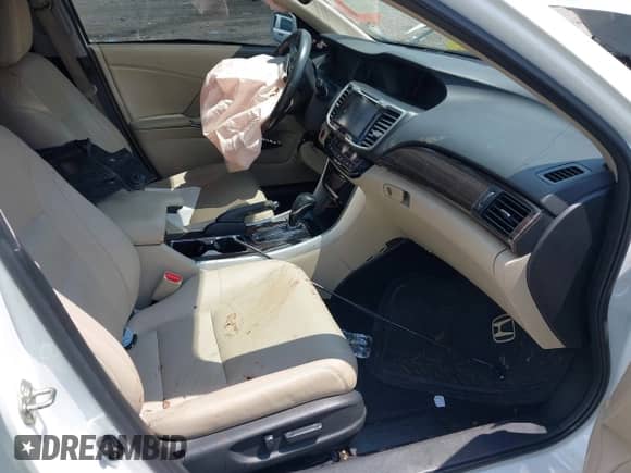 2017 Honda Accord EX-L with VIN 1HGCR2F96HA185991, listed as a IAAI auction lot 42546228 with Not provided miles and . Bid and sale history available at DreamBid. Image 5.