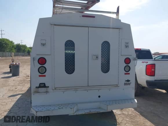 2007 Dodge RAM с VIN 3D6WL38C07G724207, выставлен на аукционе IAAI как лот 41887902 с пробегом 302 062 миль миль и . История ставок и продаж доступна на DreamBid. Изображение 16.