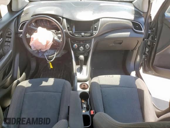 2021 Chevrolet Trax LS с VIN KL7CJKSB0MB325632, выставлен на аукционе Copart как лот 69072325 с пробегом Не указан миль и Списание • Salvage title. История ставок и продаж доступна на DreamBid. Изображение 8.