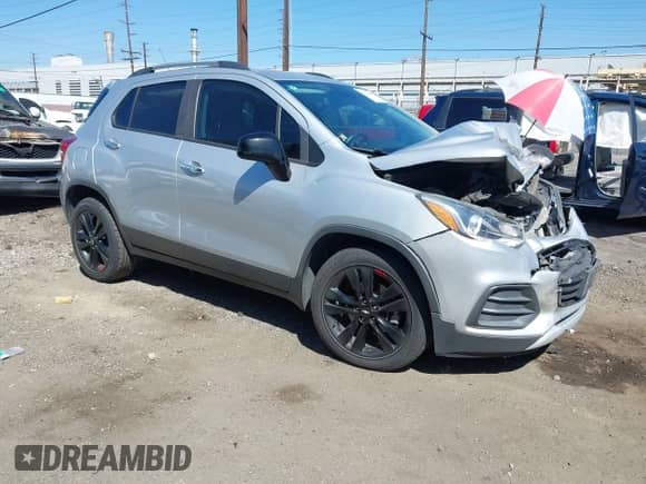 2019 Chevrolet Trax LT с VIN 3GNCJLSB0KL341616, выставлен на аукционе IAAI как лот 43184259 с пробегом 77 944 миль миль и . История ставок и продаж доступна на DreamBid. Изображение 1.