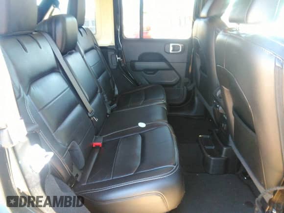 2021 Jeep Wrangler Unlimited Sahara with VIN 1C4HJXEG4MW506447, listed as a IAAI auction lot 37418105 with 38,973 mi miles and . Bid and sale history available at DreamBid. Image 8.