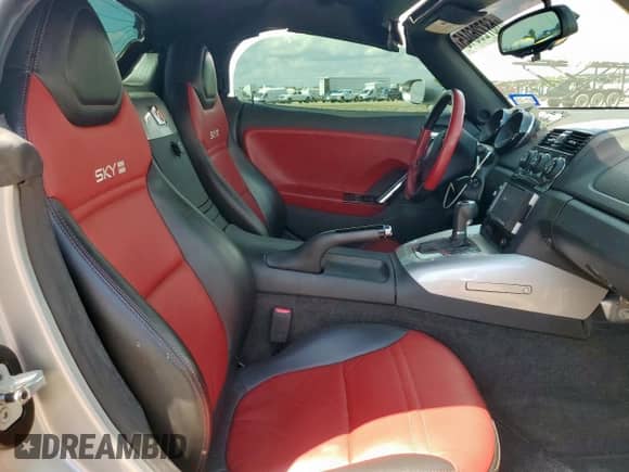 2008 Saturn Sky Red Line with VIN 1G8MF35X58Y114204, listed as a Copart auction lot 68726045 with 65,042 mi miles and Salvage title. Bid and sale history available at DreamBid. Image 10.