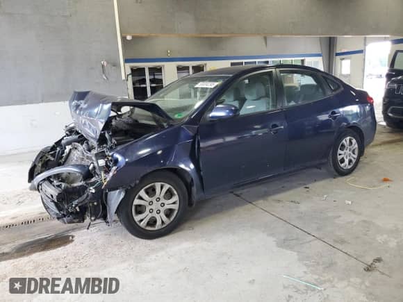 2010 Hyundai Elantra GLS z VIN KMHDU4AD0AU012038, wystawiony jako Copart lot #69004295 z przebiegiem 128 501 mil mil oraz Szkoda całkowita • Salvage title. Historia ofert i sprzedaży dostępna na DreamBid. Obrazek 1.
