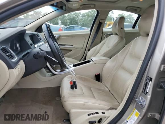 2014 Volvo S60 T5 с VIN YV1612FH4E2283668, выставлен на аукционе Copart как лот 80115725 с пробегом 166 574 миль миль и Списание • Salvage title. История ставок и продаж доступна на DreamBid. Изображение 7.