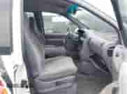 1999 Dodge Caravan SE с VIN 1B4GP44R3XB581077, выставлен на аукционе IAAI как лот 42232502 с пробегом Не указан миль и . История ставок и продаж доступна на DreamBid. Изображение 5.