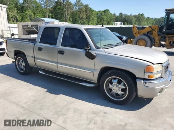 2006 GMC Sierra 1500 SLE2 with VIN 2GTEC13T161120864, listed as a Copart auction lot 54378605 with 179,636 mi miles and Salvage title. Bid and sale history available at DreamBid. Image 4.