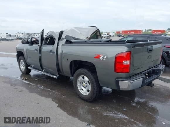 2012 Chevrolet Silverado 1500 LT с VIN 1GCPKSE7XCF143081, выставлен на аукционе IAAI как лот 42968023 с пробегом 161 590 миль миль и . История ставок и продаж доступна на DreamBid. Изображение 3.