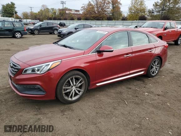 2015 Hyundai Sonata Sport z VIN 5NPE34AB2FH076769, wystawiony jako Copart lot #90493865 z przebiegiem 106 627 mil mil oraz Szkoda całkowita • Salvage title. Historia ofert i sprzedaży dostępna na DreamBid. Obrazek 1.