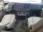 2011 Chevrolet Express Passenger 1LT с VIN 1GAZG1FGXB1106362, выставлен на аукционе Copart как лот 55584285 с пробегом 250 862 миль миль и Списание • Salvage title. История ставок и продаж доступна на DreamBid. Изображение 8.
