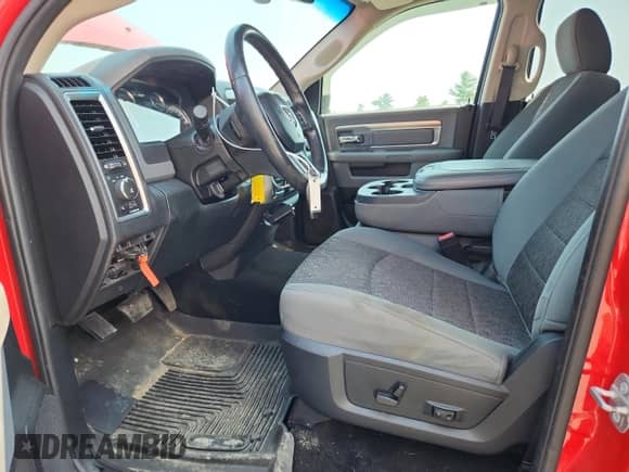 2016 Ram 1500 Big Horn с VIN 1C6RR7TT5GS345123, выставлен на аукционе Copart как лот 62489855 с пробегом 85 468 миль миль и Списание • Salvage title. История ставок и продаж доступна на DreamBid. Изображение 7.