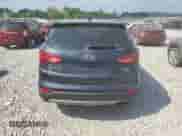 2015 Hyundai Santa Fe z VIN 5XYZTDLB7FG251328, wystawiony jako Copart lot #67758685 z przebiegiem Nie podano mil oraz Czysty tytuł • Clean title. Historia ofert i sprzedaży dostępna na DreamBid. Obrazek 6.