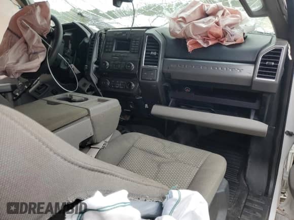 2017 Ford F-250 XLT с VIN 1FT7X2B66HEE28712, выставлен на аукционе Copart как лот 68339285 с пробегом 119 238 миль миль и Списание • Salvage title. История ставок и продаж доступна на DreamBid. Изображение 8.