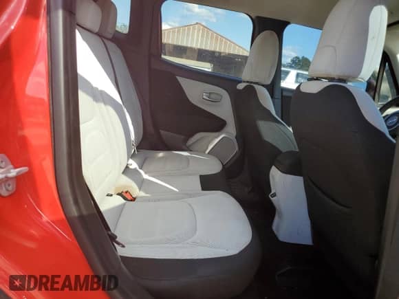 2018 Jeep Renegade Altitude with VIN ZACCJABB5JPH10179, listed as a Copart auction lot 85281035 with 149,328 mi miles and Clean title. Bid and sale history available at DreamBid. Image 10.