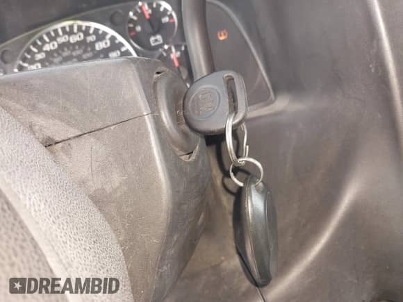 2013 Chevrolet Express Cargo с VIN 1GCZGUCG2D1181332, выставлен на аукционе IAAI как лот 42763577 с пробегом 290 756 миль миль и . История ставок и продаж доступна на DreamBid. Изображение 11.