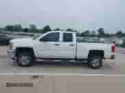 2016 Chevrolet Silverado 2500HD Work Truck z VIN 1GC2KUEG0GZ137431, wystawiony jako IAAI lot #42499894 z przebiegiem 228 740 mil mil oraz . Historia ofert i sprzedaży dostępna na DreamBid. Obrazek 14.