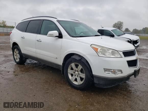 2010 Chevrolet Traverse 1LT с VIN 1GNLRFED6AS127284, выставлен на аукционе Copart как лот 85587535 с пробегом 235 773 миль миль и Списание • Salvage title. История ставок и продаж доступна на DreamBid. Изображение 4.
