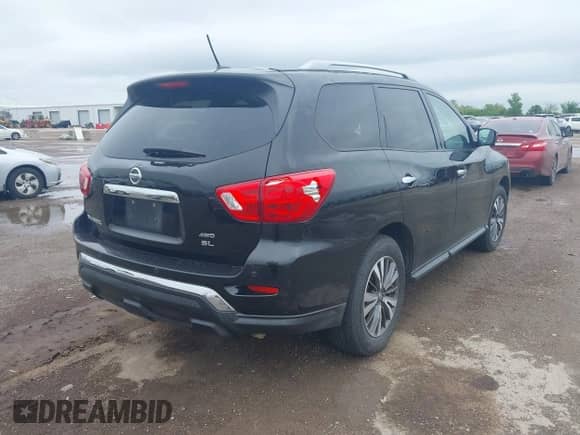 2017 Nissan Pathfinder SV with VIN 5N1DR2MM8HC690215, listed as a IAAI auction lot 41947373 with 135,819 mi miles and . Bid and sale history available at DreamBid. Image 4.