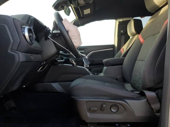 2024 Chevrolet Colorado 4WD Z71 с VIN 1GCPTDEK9R1213687, выставлен на аукционе Copart как лот 89836225 с пробегом Не указан миль и Списание • Salvage title. История ставок и продаж доступна на DreamBid. Изображение 7.