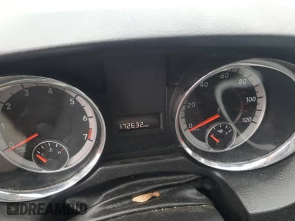 2013 Dodge Grand Caravan SE with VIN 2C4RDGBG1DR796364, listed as a Copart auction lot 82772975 with 172,632 mi miles and Clean title. Bid and sale history available at DreamBid. Image 9.