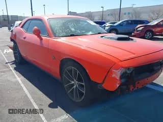 2016 Dodge Challenger R/T Scat Pack with VIN 2C3CDZFJXGH351790, listed as a IAAI auction lot 41459795 with 69,129 mi miles and . Bid and sale history available at DreamBid. Image 1.