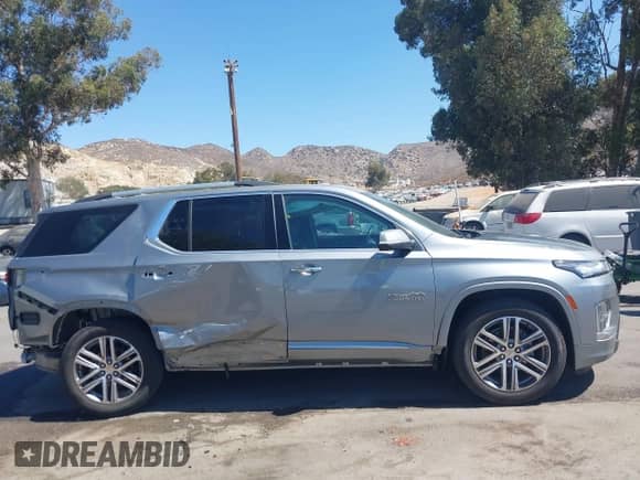 2023 Chevrolet Traverse High Country с VIN 1GNEVNKW3PJ288906, выставлен на аукционе IAAI как лот 42983336 с пробегом 19 396 миль миль и . История ставок и продаж доступна на DreamBid. Изображение 14.