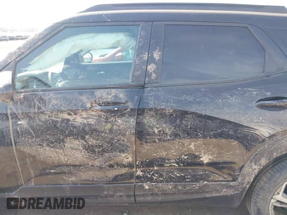 2022 Chevrolet TrailBlazer RS с VIN KL79MTSL1NB023042, выставлен на аукционе IAAI как лот 41687835 с пробегом 38 814 миль миль и . История ставок и продаж доступна на DreamBid. Изображение 14.