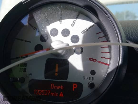 2013 MINI Hardtop S с VIN WMWSV3C50DT389890, выставлен на аукционе IAAI как лот 43153997 с пробегом 132 527 миль миль и . История ставок и продаж доступна на DreamBid. Изображение 7.