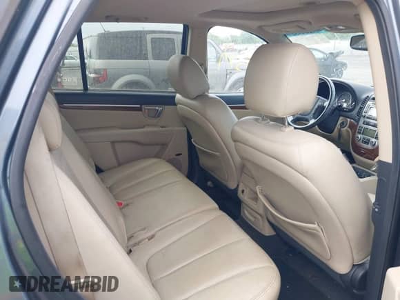 2009 Hyundai Santa Fe SE z VIN 5NMSH73E09H264561, wystawiony jako IAAI lot #42649527 z przebiegiem 148 267 mil mil oraz . Historia ofert i sprzedaży dostępna na DreamBid. Obrazek 8.