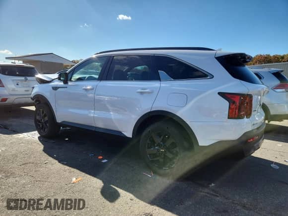 2021 Kia Sorento S с VIN 5XYRLDLCXMG050593, выставлен на аукционе Copart как лот 82721405 с пробегом 55 710 миль миль и Списание • Salvage title. История ставок и продаж доступна на DreamBid. Изображение 2.