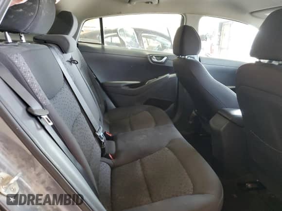 2017 Hyundai Ioniq SEL z VIN KMHC75LCXHU052215, wystawiony jako Copart lot #52550444 z przebiegiem 102 154 mil mil oraz . Historia ofert i sprzedaży dostępna na DreamBid. Obrazek 10.