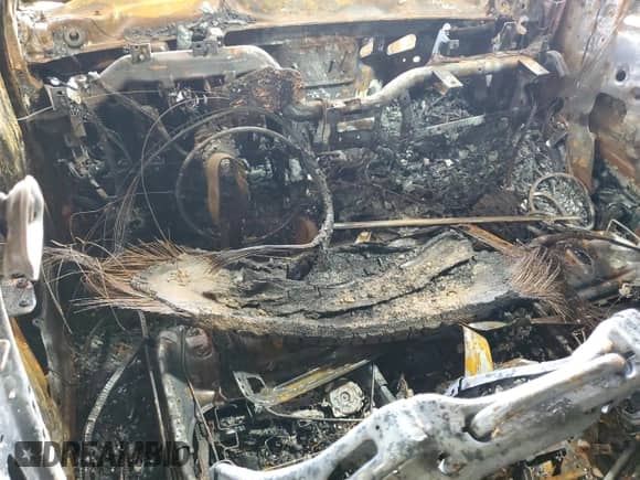 2016 Chevrolet Silverado 2500HD LTZ с VIN 1GC1KWE84GF152810, выставлен на аукционе Copart как лот 83862715 с пробегом Не указан миль и Списание • Salvage title. История ставок и продаж доступна на DreamBid. Изображение 8.