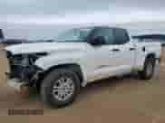 2023 Toyota Tundra SR5 с VIN 5TFLA5DA3PX129765, выставлен на аукционе Copart как лот 45352115 с пробегом 35 589 миль миль и Списание • Salvage title. История ставок и продаж доступна на DreamBid. Изображение 1.