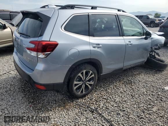 2022 Subaru Forester Limited z VIN JF2SKAPC6NH523011, wystawiony jako Copart lot #59293625 z przebiegiem 26 178 mil mil oraz Szkoda całkowita • Salvage title. Historia ofert i sprzedaży dostępna na DreamBid. Obrazek 3.