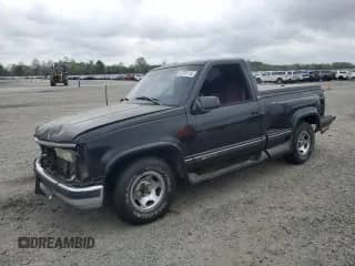 1997 Chevrolet Silverado 1500 with VIN 1GCEC14M2VZ150842, listed as a Copart auction lot 51234715 with 4,233,921 mi miles and Salvage title. Bid and sale history available at DreamBid. Image 1.