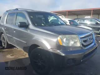 2010 Honda Pilot LX with VIN 5FNYF3H28AB010898, listed as a IAAI auction lot 42615087 with 189,220 mi miles and . Bid and sale history available at DreamBid. Image 1.