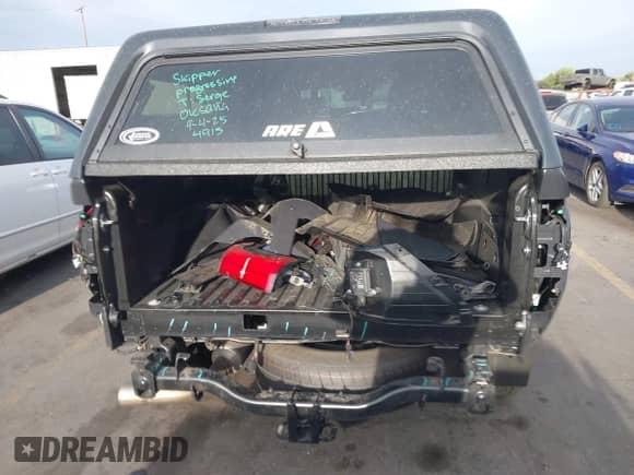 2024 Toyota Tacoma TRD Off Road с VIN 3TMLB5JN8RM009103, выставлен на аукционе IAAI как лот 43210758 с пробегом 14 193 миль миль и . История ставок и продаж доступна на DreamBid. Изображение 19.