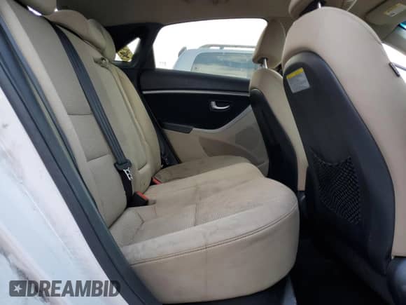 2013 Hyundai Elantra с VIN KMHD35LE1DU076222, выставлен на аукционе Copart как лот 89880895 с пробегом 152 048 миль миль и Списание • Salvage title. История ставок и продаж доступна на DreamBid. Изображение 10.