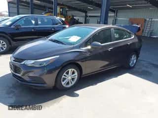 2016 Chevrolet Cruze LT z VIN 1G1BE5SMXG7231036, wystawiony jako IAAI lot #43192847 z przebiegiem 54 310 mil mil oraz . Historia ofert i sprzedaży dostępna na DreamBid. Obrazek 2.