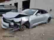 2017 Chevrolet Camaro 1LT z VIN 1G1FB3DX0H0150014, wystawiony jako Copart lot #57067995 z przebiegiem 39 725 mil mil oraz Szkoda całkowita • Salvage title. Historia ofert i sprzedaży dostępna na DreamBid. Obrazek 1.