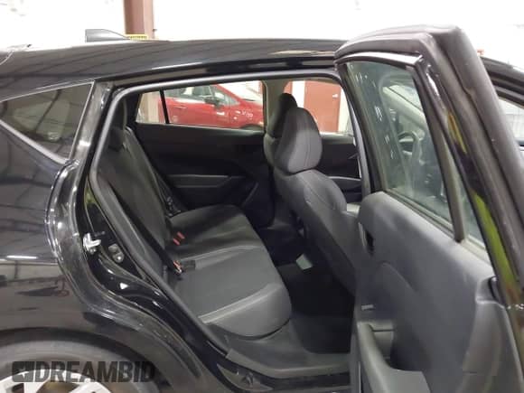 2024 Subaru Impreza z VIN JF1GUABC5R8277215, wystawiony jako IAAI lot #42958806 z przebiegiem 15 170 mil mil oraz . Historia ofert i sprzedaży dostępna na DreamBid. Obrazek 8.