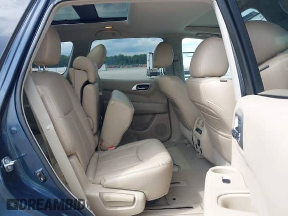 2013 Nissan Pathfinder SL с VIN 5N1AR2MM5DC684921, выставлен на аукционе IAAI как лот 42795858 с пробегом 105 216 миль миль и . История ставок и продаж доступна на DreamBid. Изображение 8.