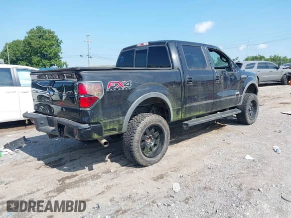 2012 Ford F-150 XL с VIN 1FTFW1ET5CFA41694, выставлен на аукционе IAAI как лот 42725253 с пробегом 136 416 миль миль и . История ставок и продаж доступна на DreamBid. Изображение 4.