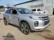 2020 Mitsubishi Outlander SE z VIN JA4AP4AU9LU030565, wystawiony jako Copart lot #80143545 z przebiegiem 84 002 mil mil oraz Nie do naprawy • Non repairable. Historia ofert i sprzedaży dostępna na DreamBid. Obrazek 4.