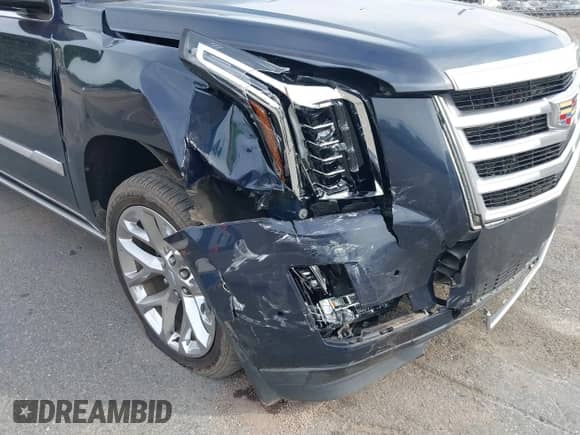 2017 Cadillac Escalade ESV Premium Luxury с VIN 1GYS4JKJ4HR247094, выставлен на аукционе IAAI как лот 42475908 с пробегом 116 610 миль миль и . История ставок и продаж доступна на DreamBid. Изображение 6.