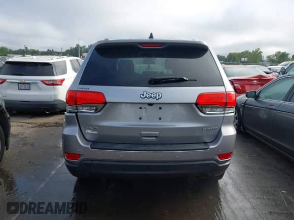 2016 Jeep Grand Cherokee Laredo with VIN 1C4RJFAG5GC444471, listed as a IAAI auction lot 43011713 with 169,413 mi miles and . Bid and sale history available at DreamBid. Image 16.