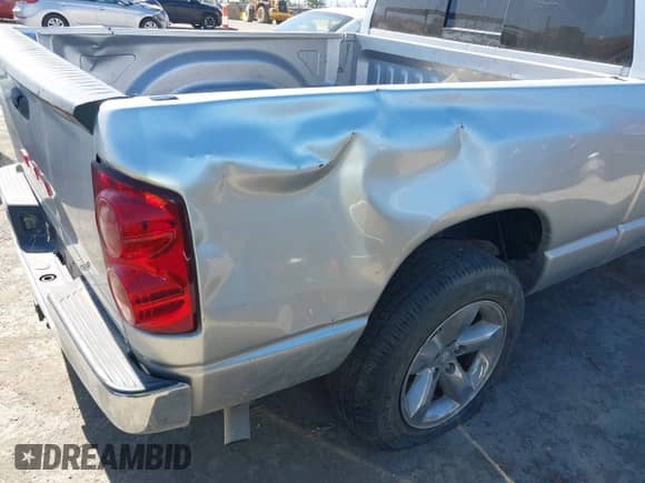 2007 Dodge 1500 SLT with VIN 1D7HA18267S186756, listed as a IAAI auction lot 42295059 with 62,624 mi miles and . Bid and sale history available at DreamBid. Image 6.