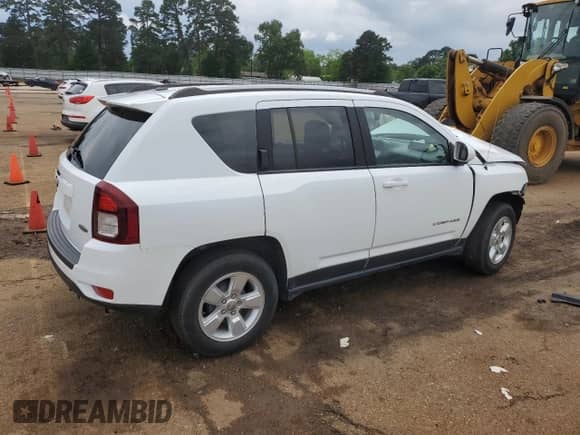 2016 Jeep Compass Latitude with VIN 1C4NJCEBXGD651394, listed as a Copart auction lot 54267375 with 110,113 mi miles and Salvage title. Bid and sale history available at DreamBid. Image 3.