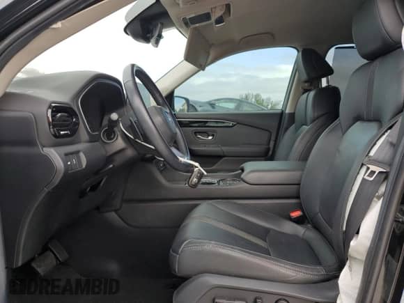 2024 Honda Pilot EX-L z VIN 5FNYG2H5XRB003710, wystawiony jako Copart lot #45710095 z przebiegiem 23 140 mil mil oraz Szkoda całkowita • Salvage title. Historia ofert i sprzedaży dostępna na DreamBid. Obrazek 7.